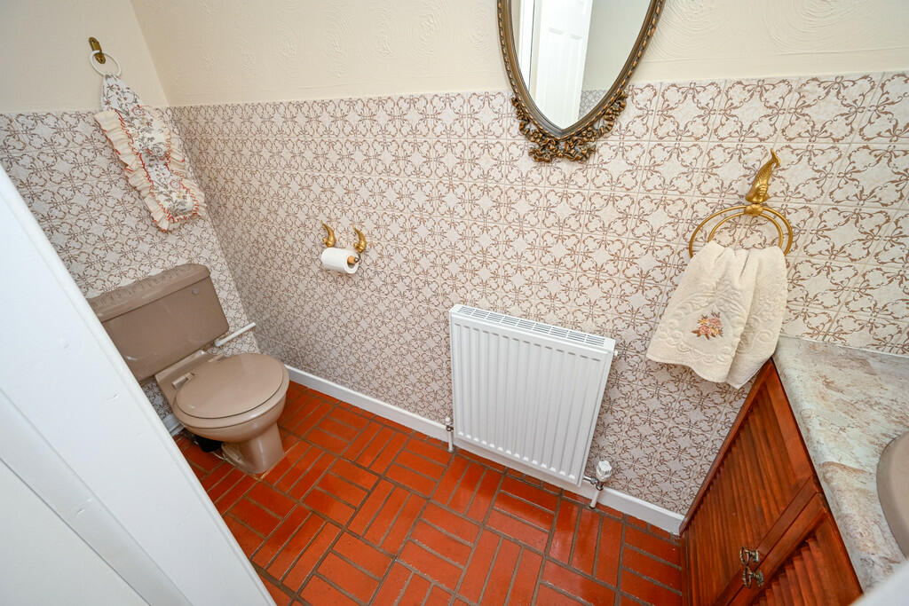 Cloakroom 
