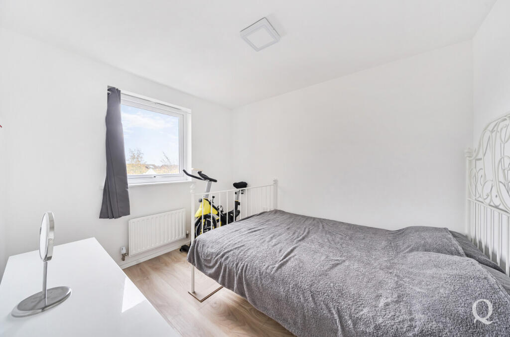 449322b6-6d74-413...