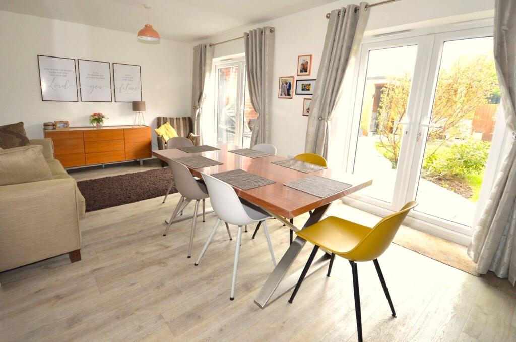 Dining/Family Area