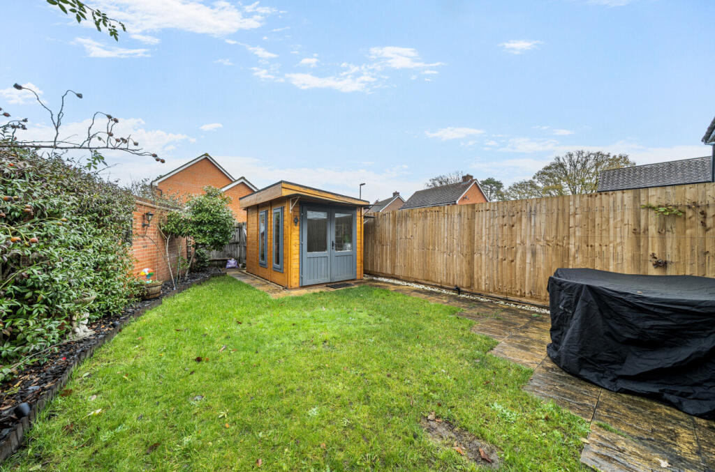 1385135-13-692822...