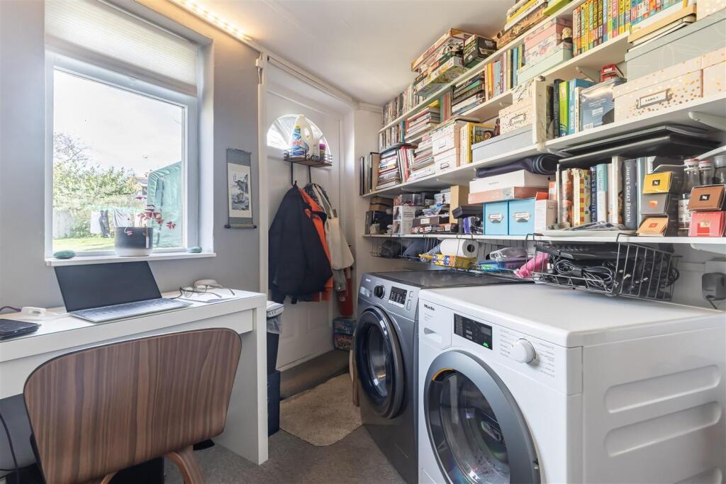 Willow House Beac (13).jpg