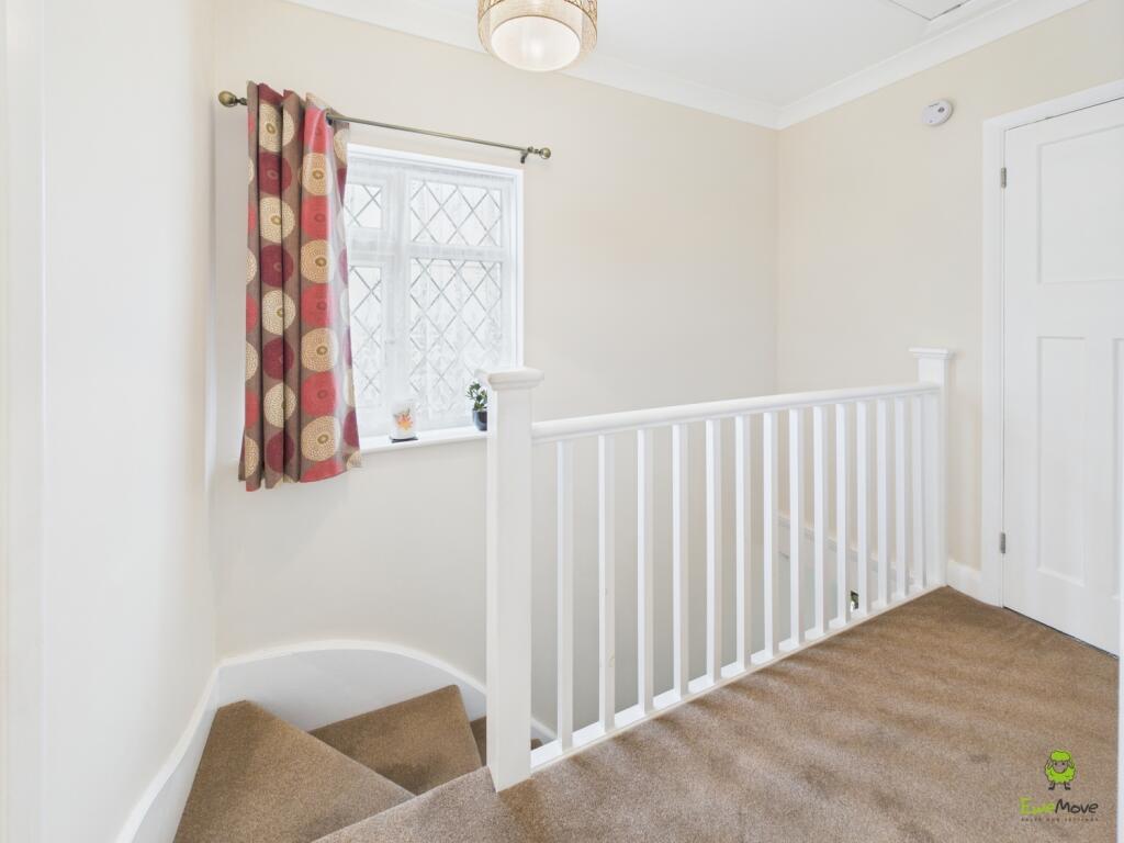 Presented By Clinton Crawford of Ewemove Bexley An