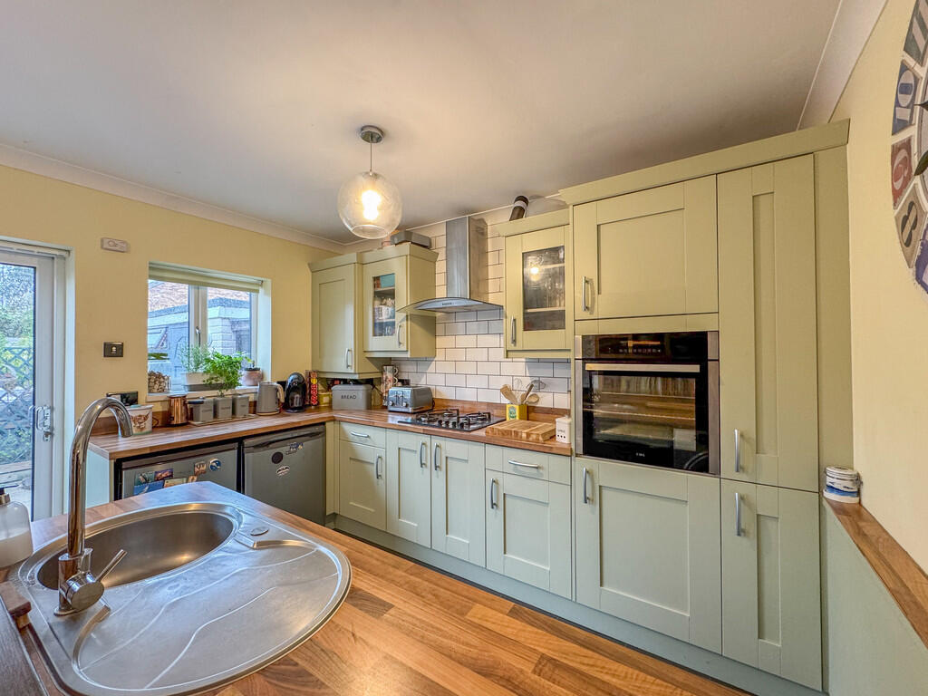 kitchen area 2