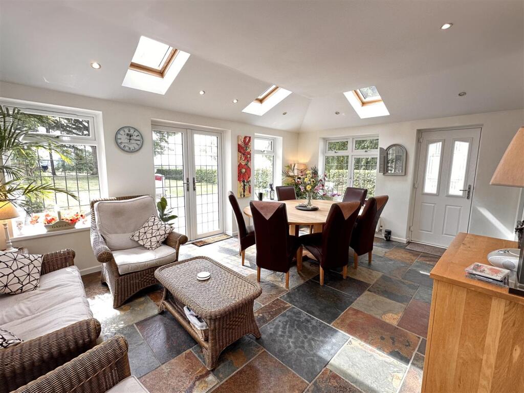 Garden Room