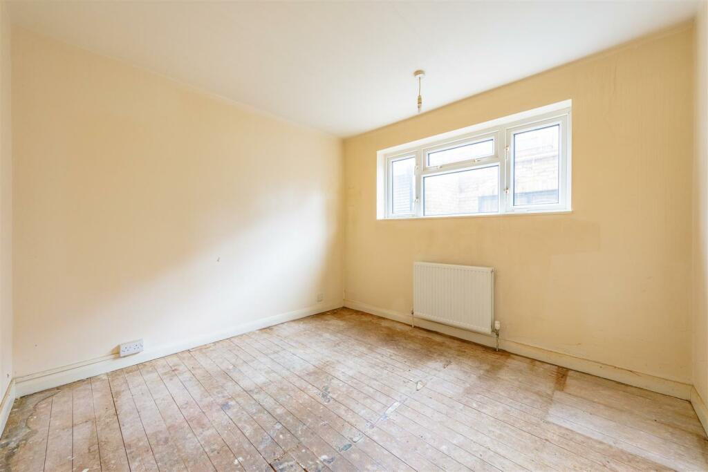 Flat2_MerthyrTerrace_SW138DL (12).jpg