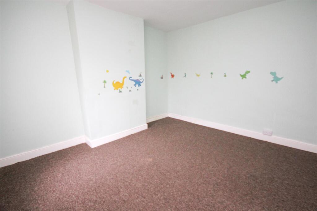 bed 2.JPG