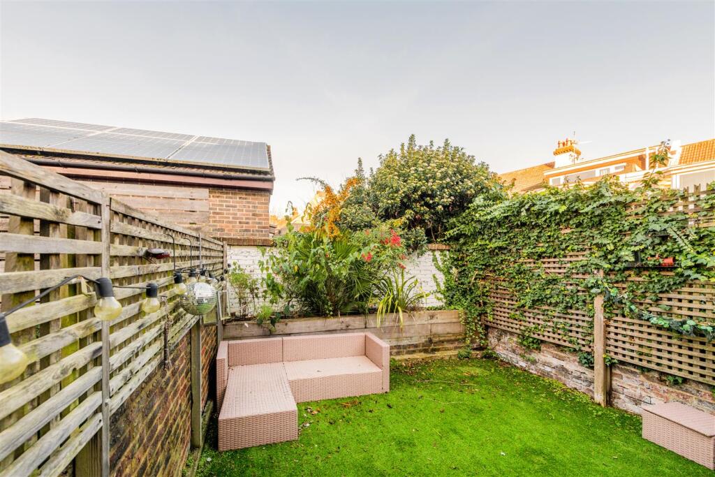 67 Ashford Road-36.jpg
