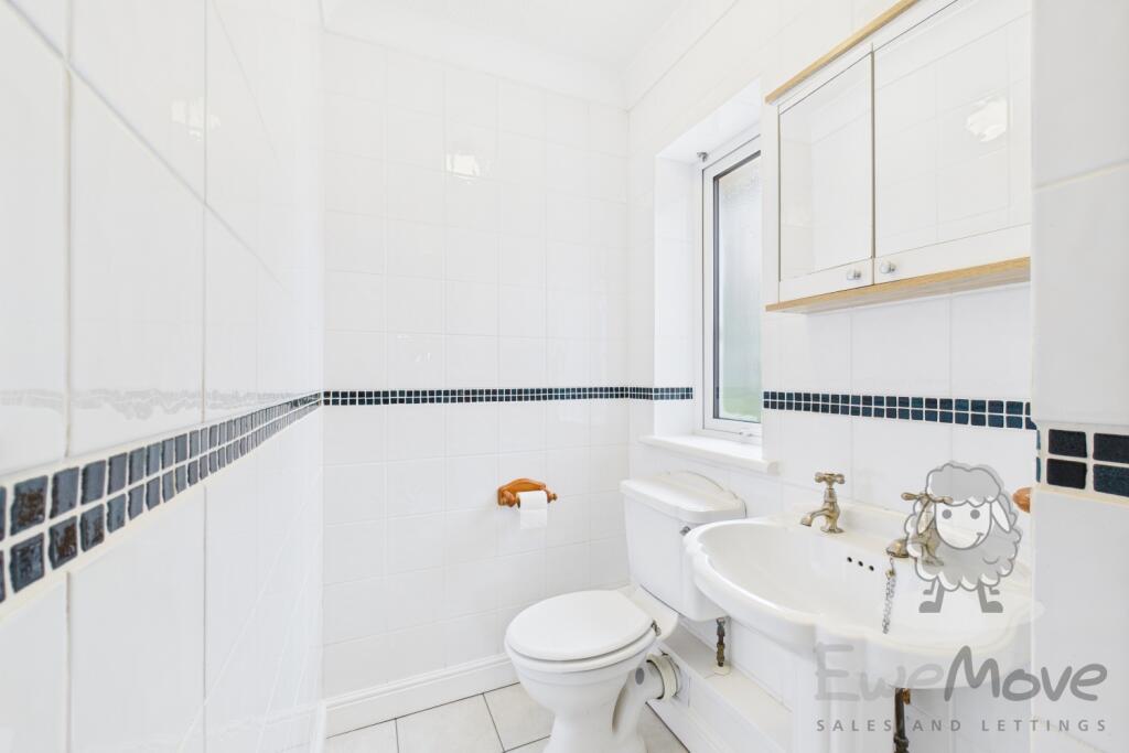 CAM05128G0-PR0011-STILL017