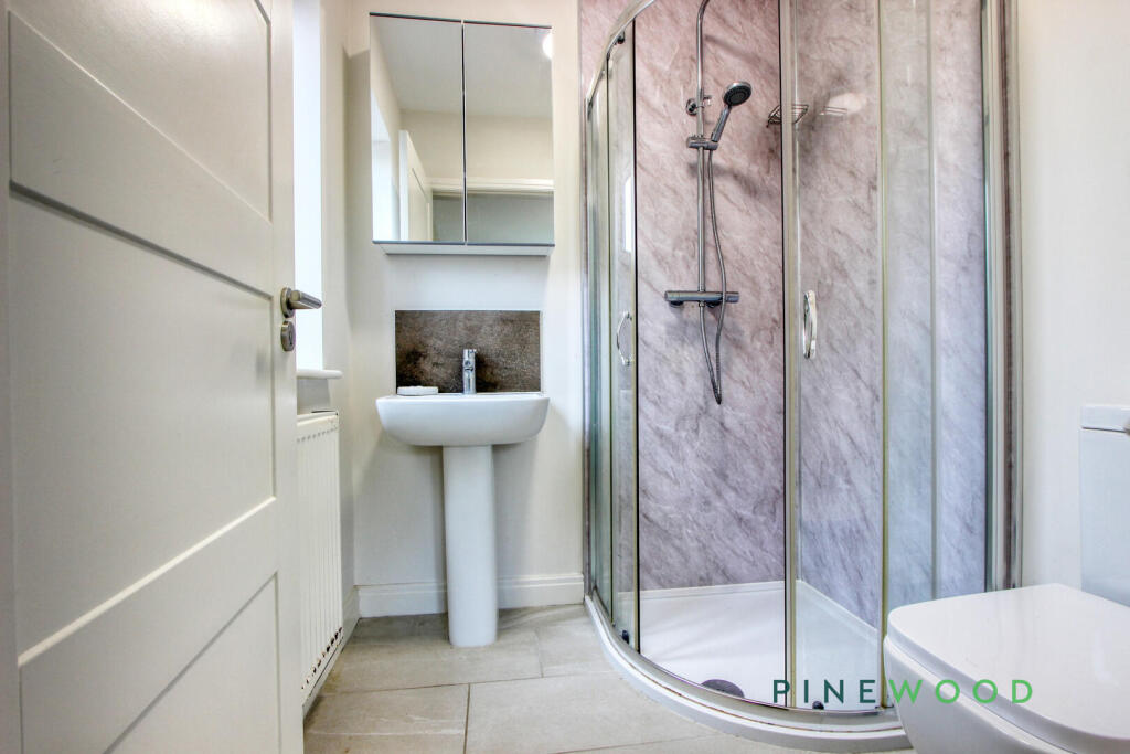 Ensuite Shower Room