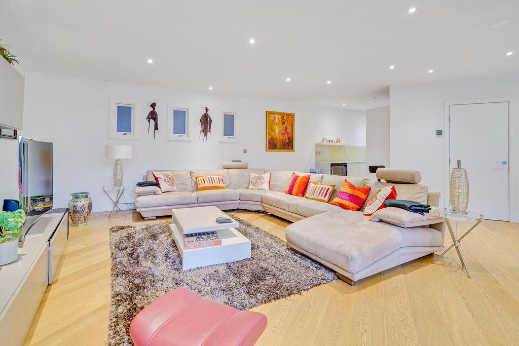 BroughtonRoad120,Flat1-18.jpg