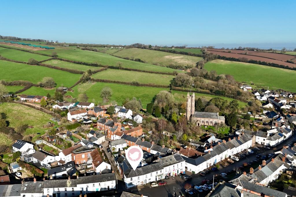 2a Fore Street, Bradninch