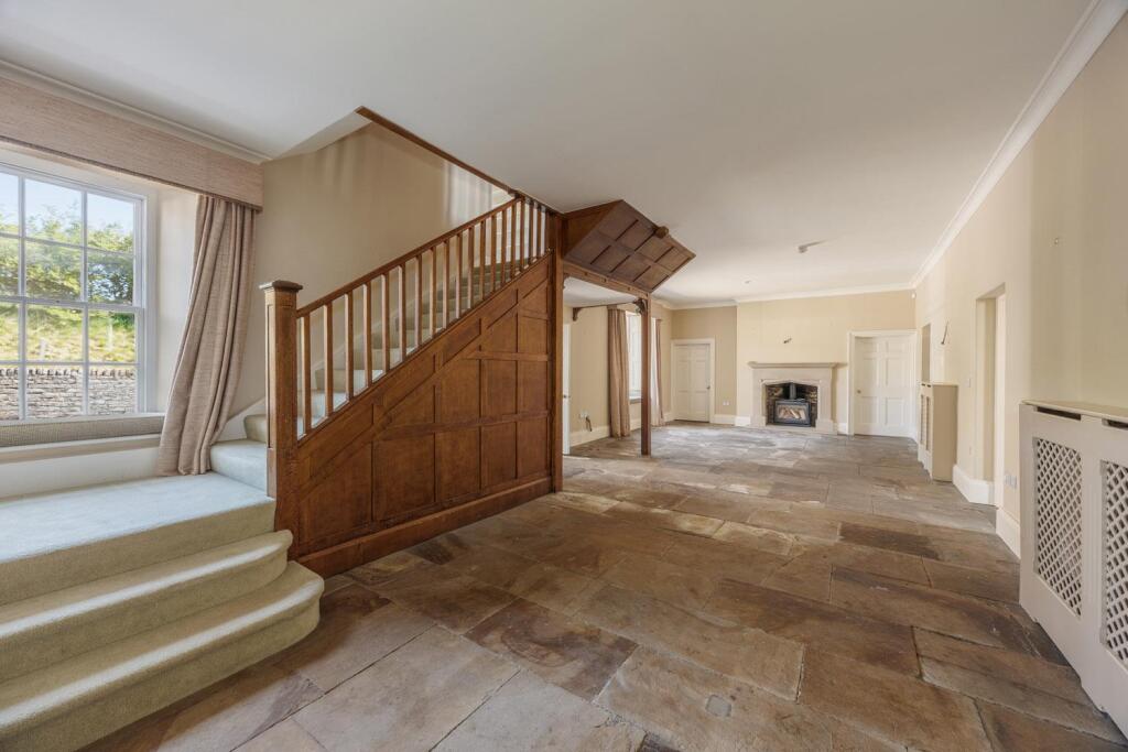 Eggleshope House East_034_web.jpg