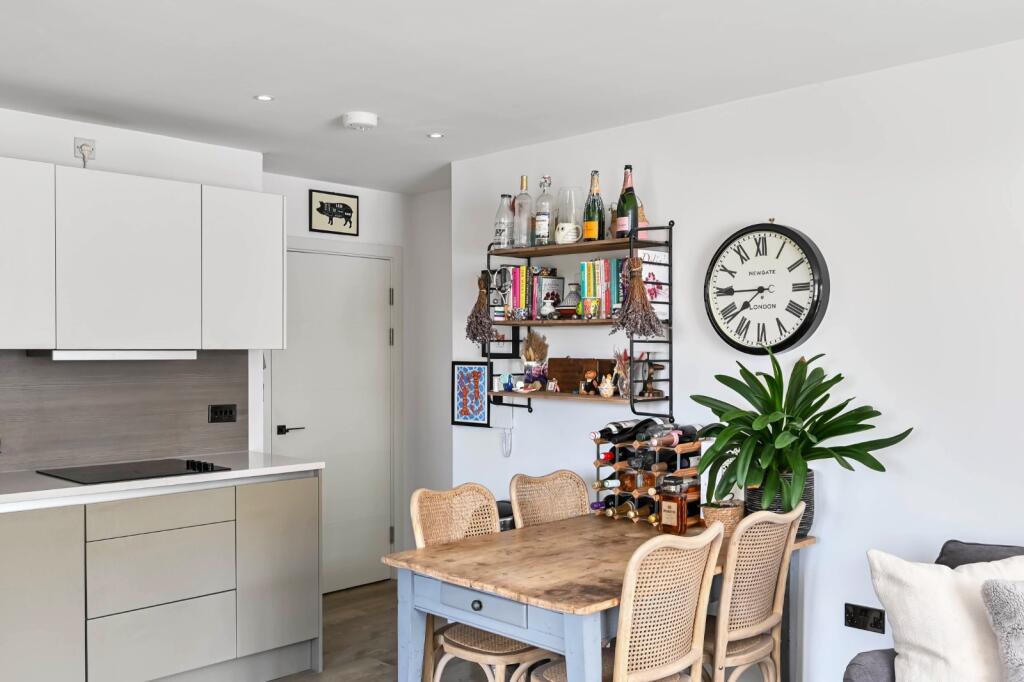 Picture 7