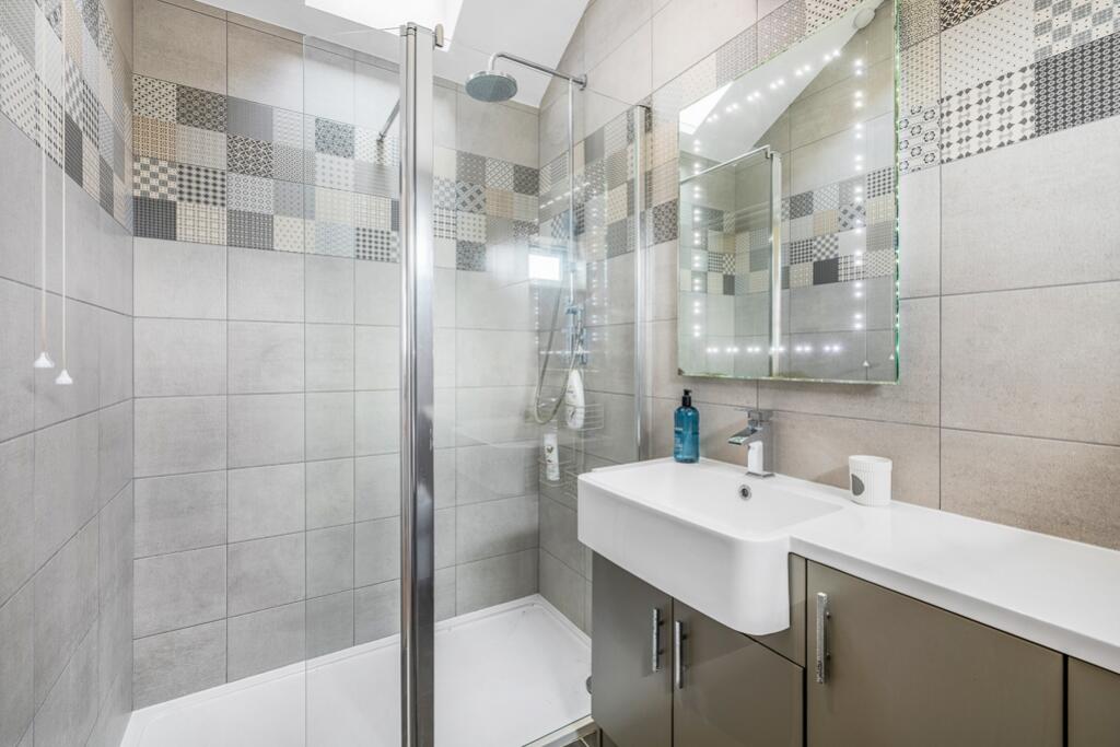 180 London Road (Wyberton)-24