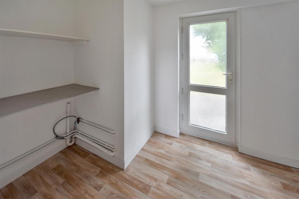 DSC_0699 - Copy (2).JPG