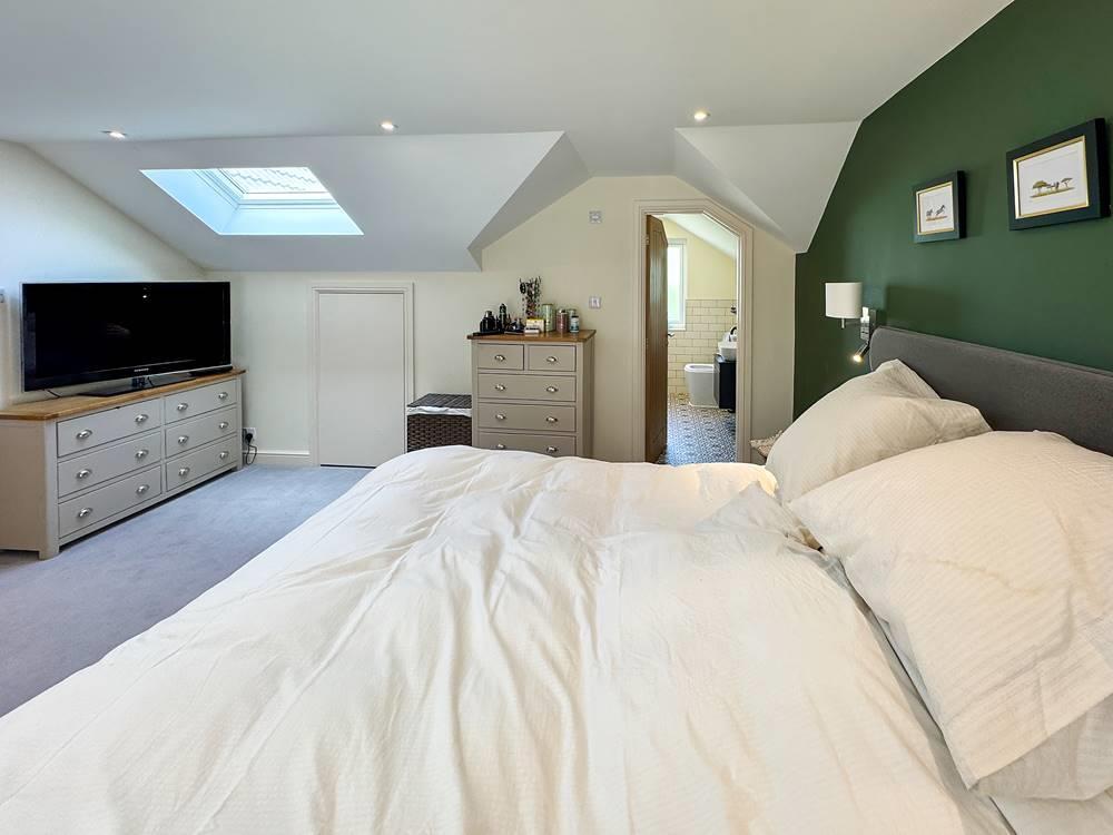 master bedroom.jpg