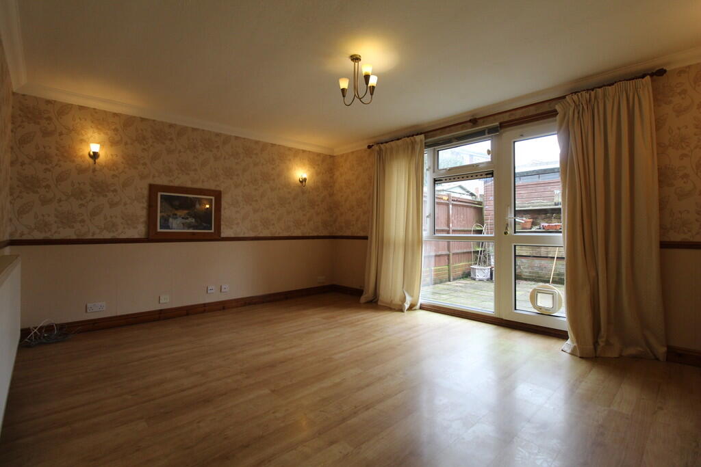 Living room 1