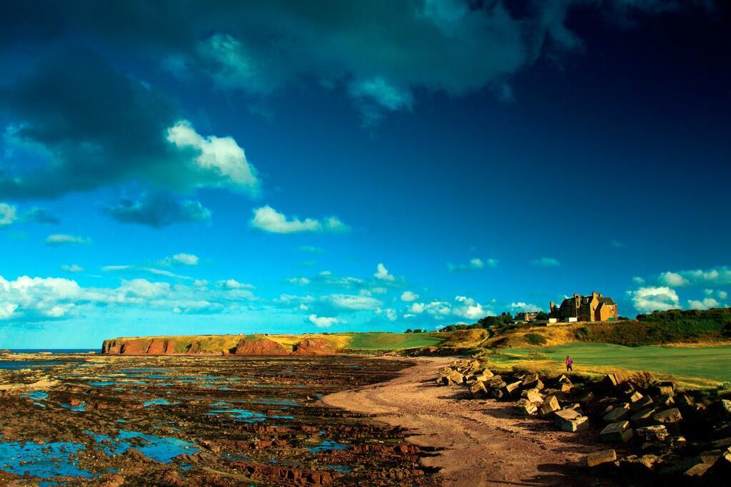 longbanks green, dunbar