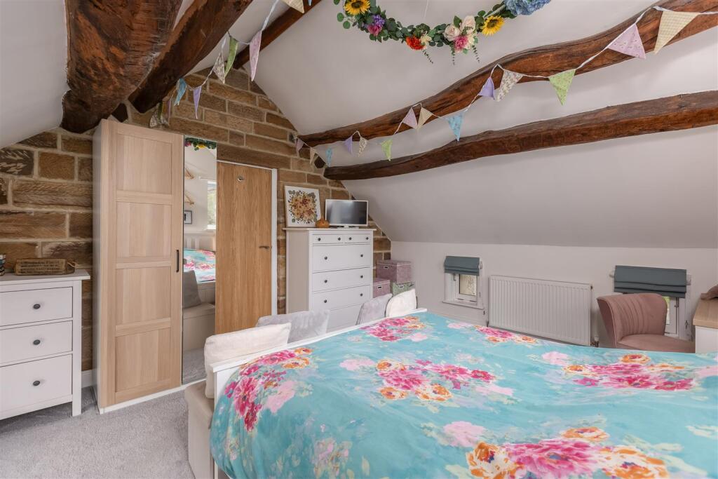 Brook Lane 31 Bedroom 1-3.jpg