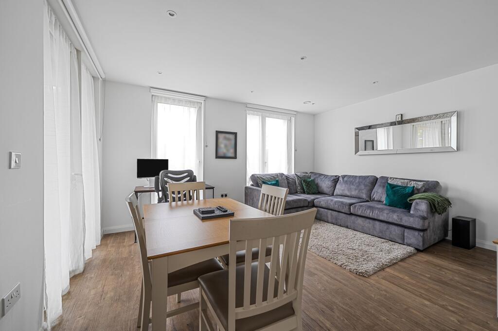 Davidson Frost-Wellings, DFW, Welford Court, Edgwa