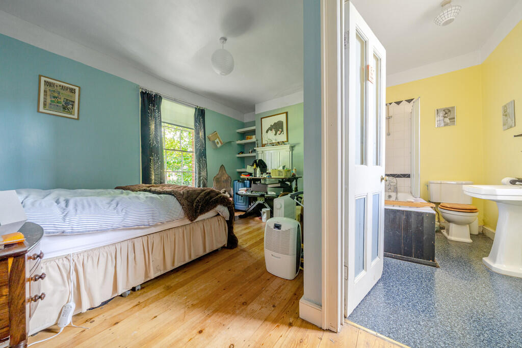 1294944-19-682f58...