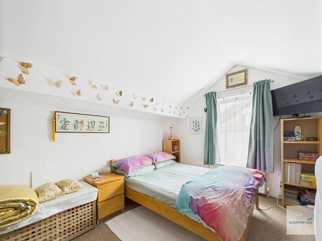 CAM03394G0-PR0332...