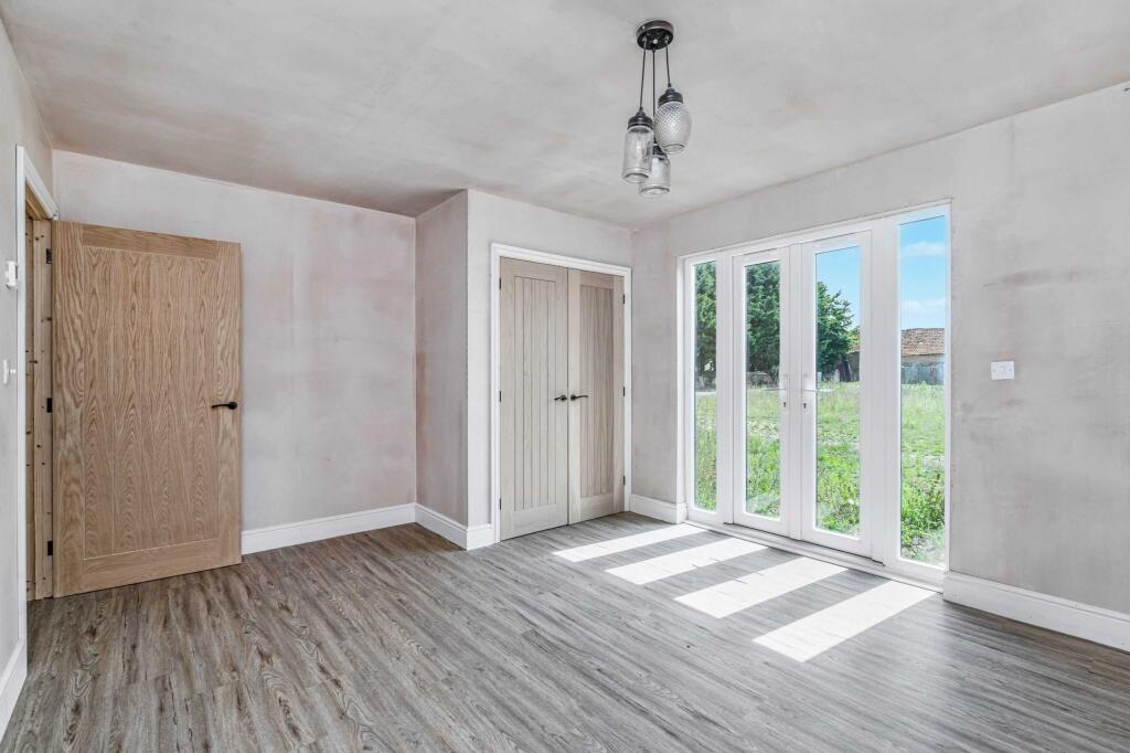 Stonebridge Barn, Church Road, Earsham, Bungay, NR35 2TL