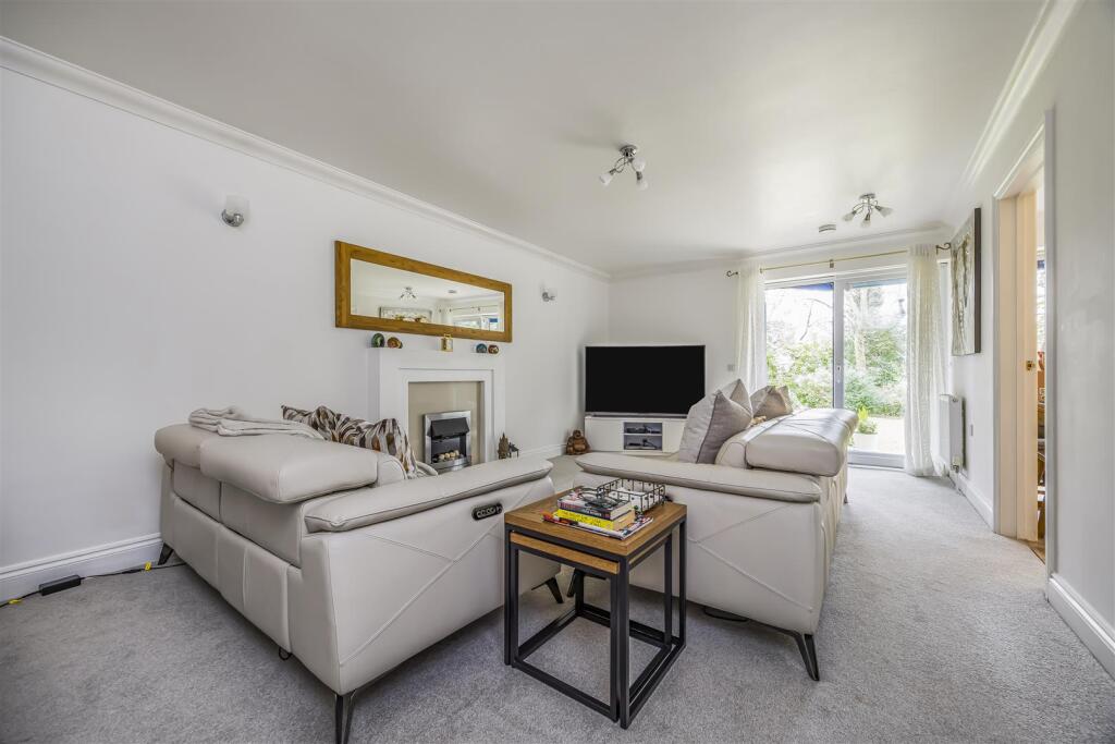 2 Stockwood Court, 19 St Winifred's Road, Bournemo