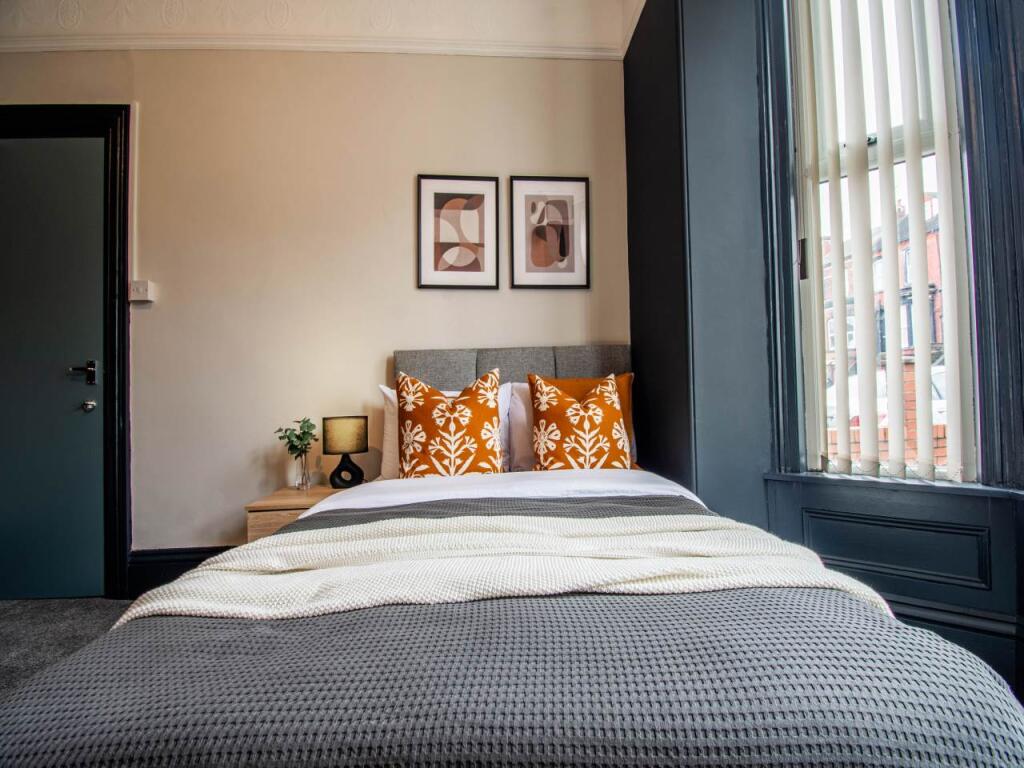 113 Cemetery RD R4 (