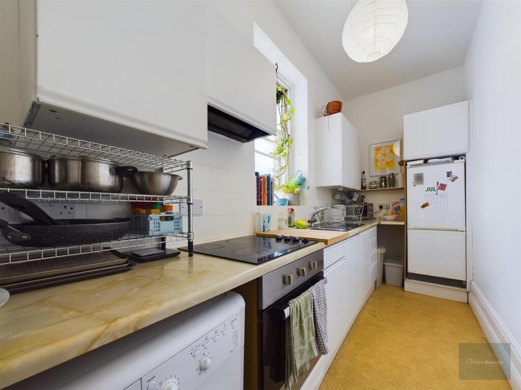 CAM02525G0-PR0093-ST