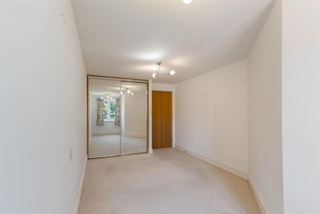 08-fd18CH_39CRAYSHAW_RG48EQ_MCS83594_024 (1)-mediu