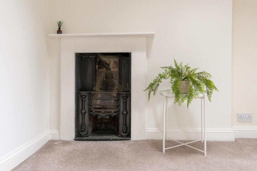 WSLPCN - Bedroom B.jpg