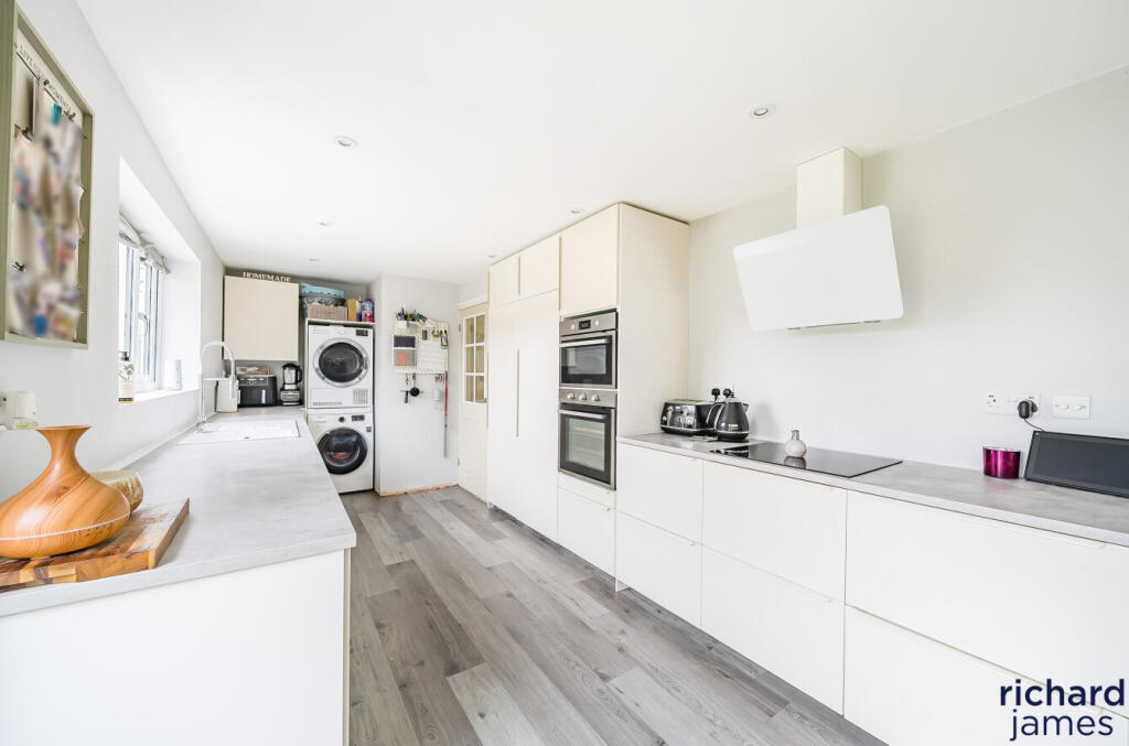 e783453b9f5e47daab99546b4b257b2f