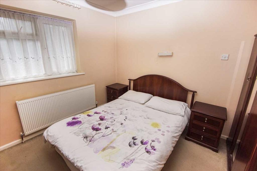 Bedroom2