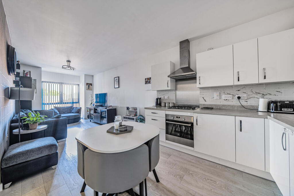 1290231-23-682785...