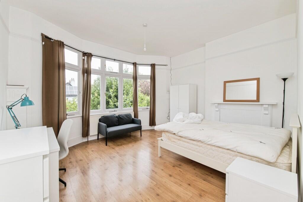 52stdavidshill-01...