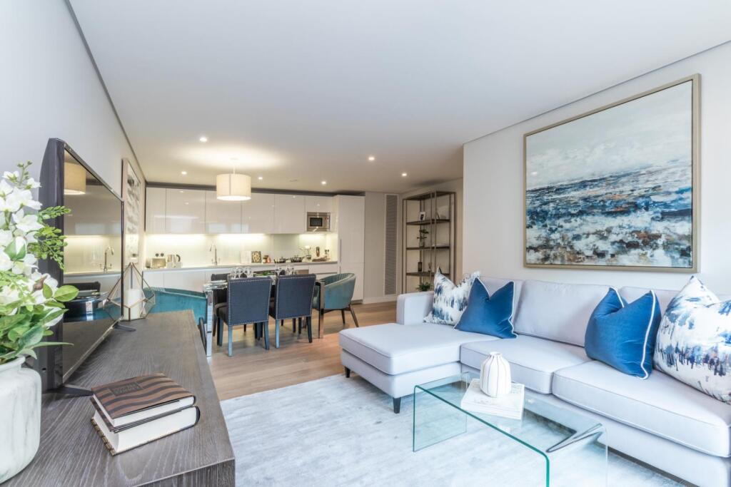 Living area      .jpg