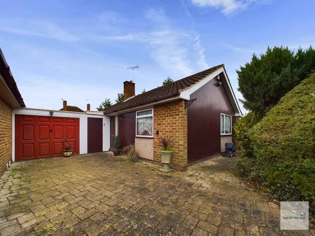 CAM03394G0-PR0239...