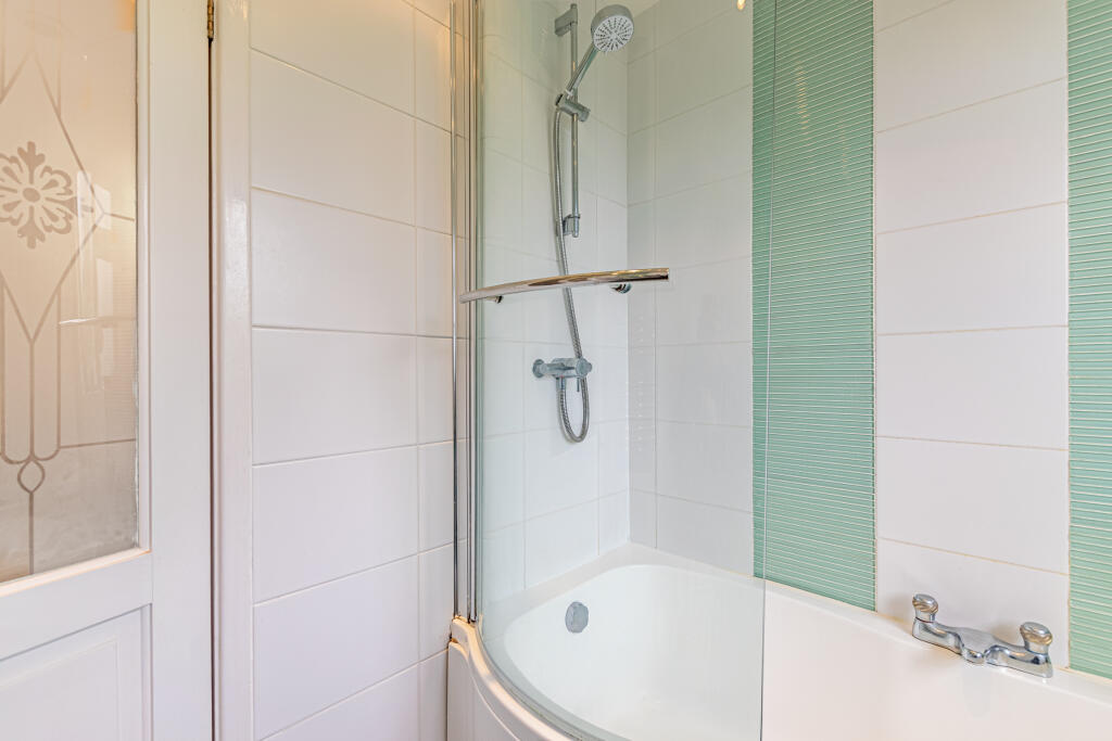 bathroom2