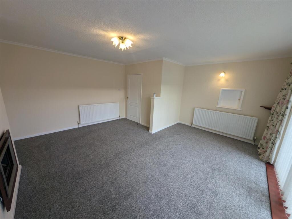Living / Dining Room