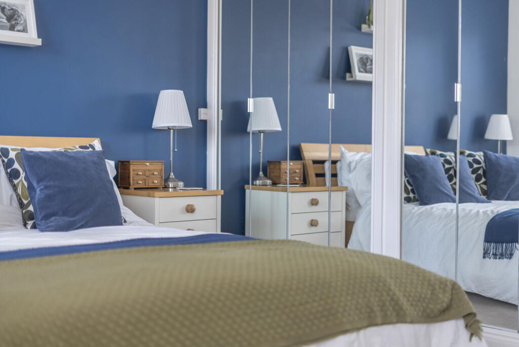 1290873-22-682499...