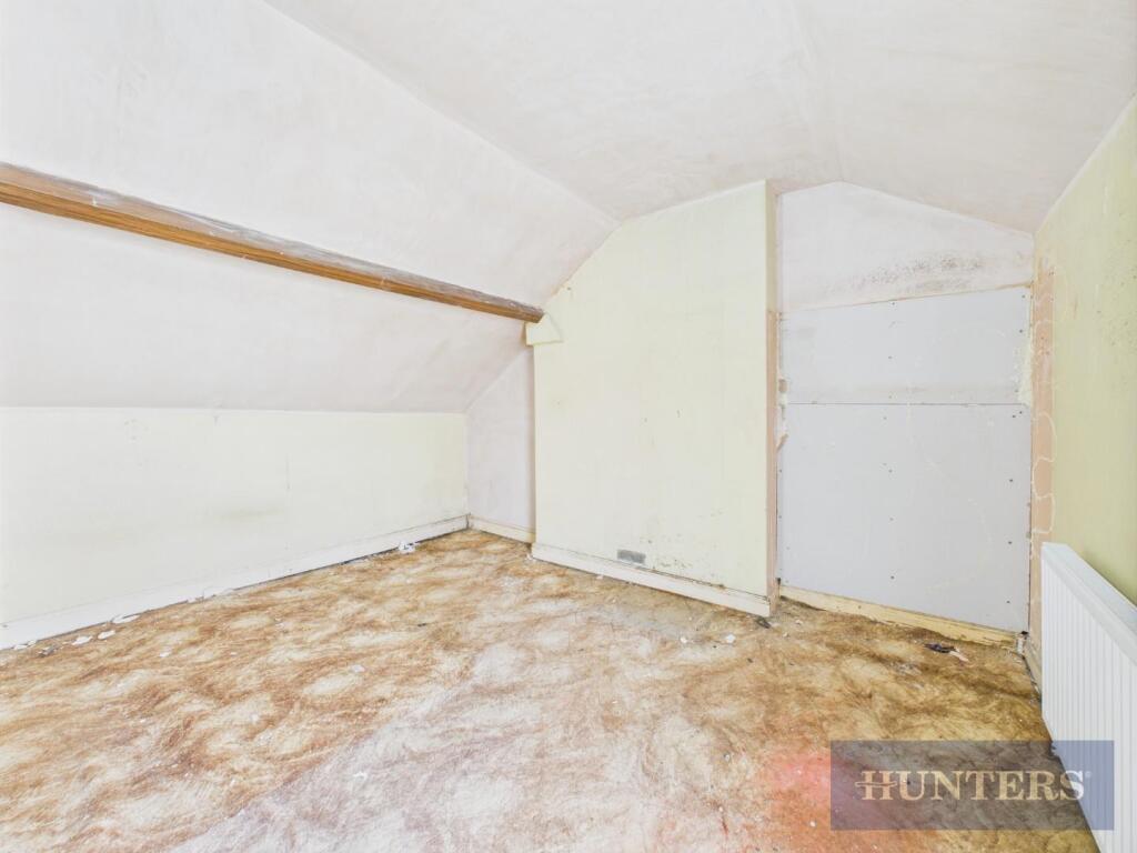 CAM05316G0-PR0124-STILL012.jpg
