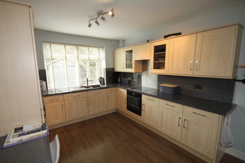 Kitchen alt view
