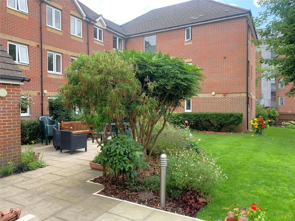 Communal Grounds