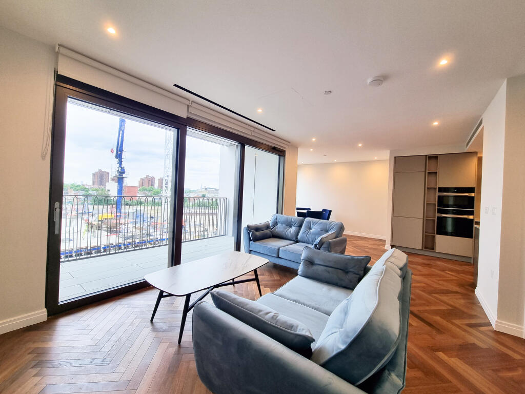 1 Parkland Walk, London, SW6 2QG