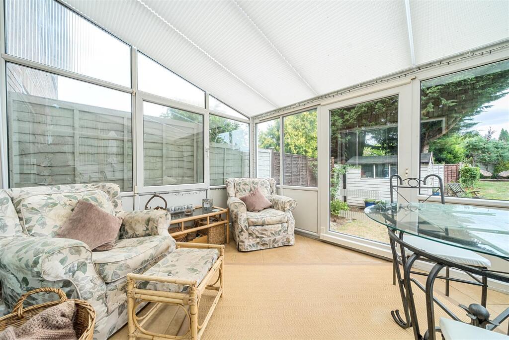 1326427-15-6877ed35c8806-ARW .jpg