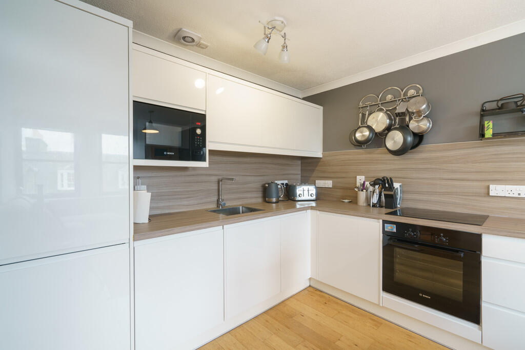 4. Living area an...