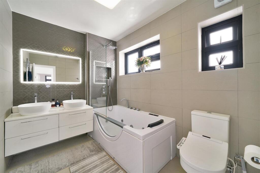 188 Windermere Avenue - 2oJOLU0cxb5zhYmuQtgY.jpg