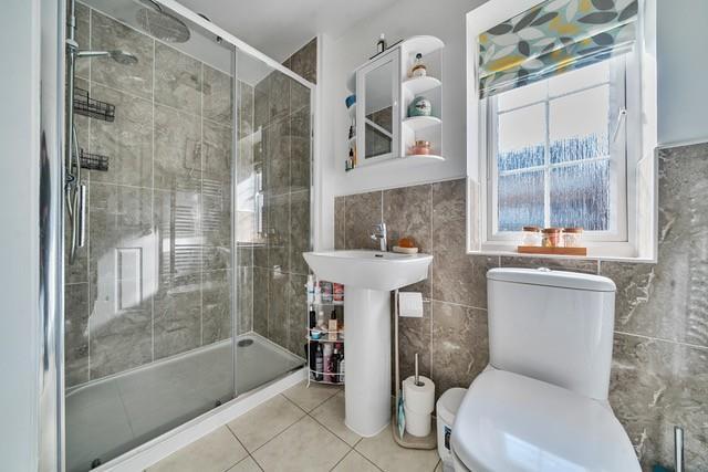 En suite.jpg
