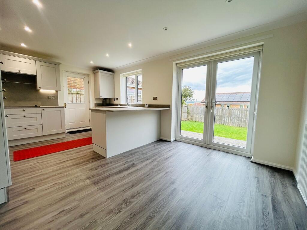 b3151717-9823-4694-a77a-859eaab5d653